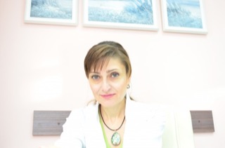 Д-Р КАЛИНКА НЕДУШЕВА
